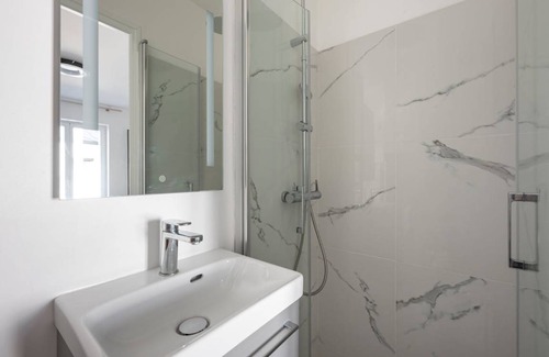 Quartier de la Goutte-d'Or Apartment | 12 m² Apartment ∙ 1 bedroom ∙ 1 guest