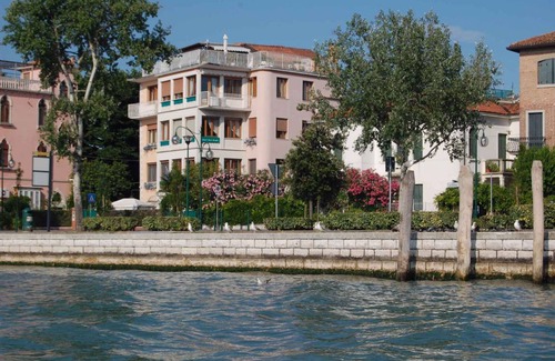Santa Maria in Stelle Apartment | 120 m² Apartment ∙ 3 bedrooms ∙ 5 guests