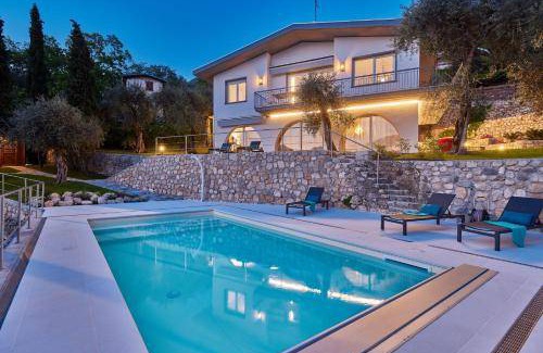 Malcesine Villa | 160 m² Villa ∙ 3 bedrooms ∙ 6 guests