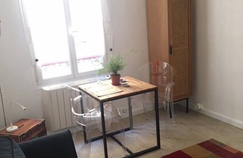 Hopital Saint-Louis Apartment | 18 m² Apartment ∙ 1 guest