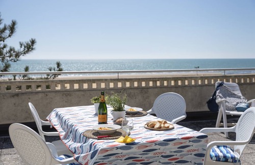 Bibione Apartment | 180 m² Apartment ∙ 5 bedrooms ∙ 8 guests