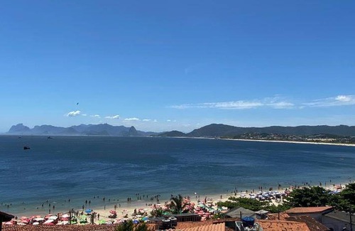 Niteroi House | 190 m² House ∙ 3 bedrooms ∙ 8 guests