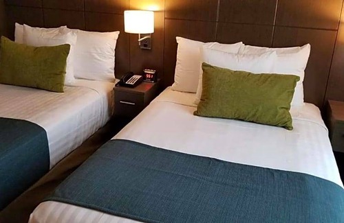 Gravesend Hotel | 2-Star Hotel ∙ Best Western Brooklyn-Coney Island Inn