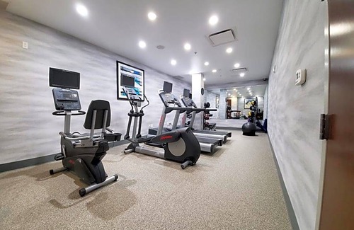 Gowanus Hotel | 2-Star Hotel ∙ Fairfield Inn & Suites By Marriott New York Brooklyn