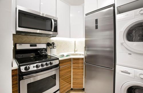 Peter Cooper Village Apartment | 24-6 Gramercy area Newly reno Studio W D in unit