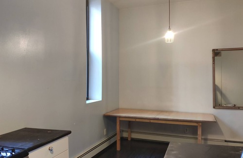 Bedford-Stuyvesant Apartment | 270 Sqf Bedstuy Suite in Huge apartment