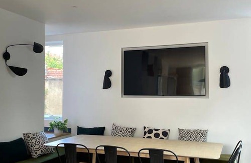 Petit-Ivry Resort | 280 m² Private room ∙ 1 bedroom ∙ 11 guests