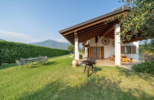 Ceredello House | 3 bedroom accommodation in Caprino Veronese VR