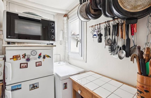 Hopital Saint-Louis Apartment | 35 m² Apartment ∙ 1 bedroom ∙ 3 guests