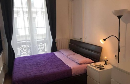 Quartier de Rochechouart Apartment | 37 m² Apartment ∙ 2 bedrooms ∙ 4 guests