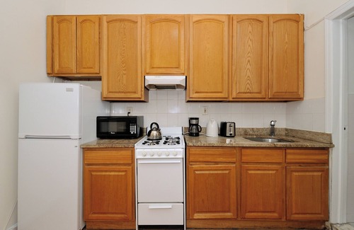 Tudor City Apartment | 3BR/1BA in the heart of Murray Hill!