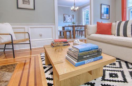 Prospect Lefferts Gardens House | 4 bedroom, 2 bath, King Beds, Outdoor Space, Grill, Parking, Near Prospect Park