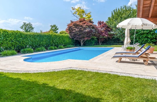 Vedelago House | 441 m² House ∙ 4 bedrooms ∙ 8 guests