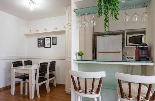 Leblon Apartment | 45 m² Apartment ∙ 1 bedroom ∙ 4 guests