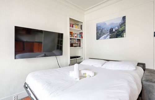 20th Arrondissement Apartment | 46 m² Apartment ∙ 1 bedroom ∙ 4 guests