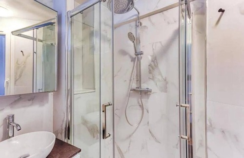 Porte-Saint-Martin Apartment | 48 m² Apartment ∙ 2 bedrooms ∙ 3 guests
