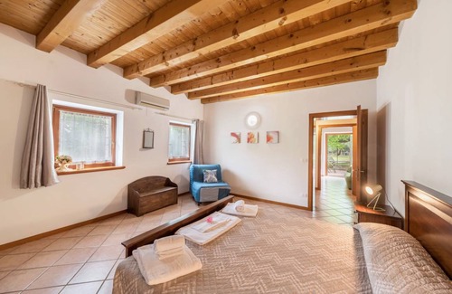 Montioni Apartment | 50 m² Apartment ∙ 1 bedroom ∙ 3 guests