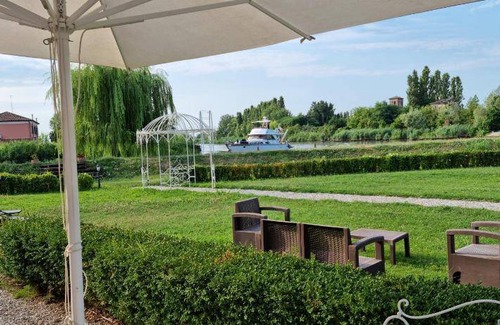Loreo House | 50 m² Farmhouse ∙ 6 guests