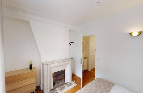 Quartier de Rochechouart Resort | 50 m² Private room ∙ 1 bedroom ∙ 1 guest