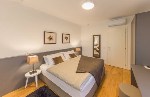 Montioni Villa | 500 m² Villa ∙ 9 bedrooms ∙ 20 guests