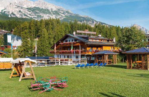 Cortina d'Ampezzo Hotel | 65 m² Hotel ∙ 2 bedrooms ∙ 6 guests