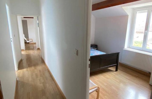 Montry House | 70 m² House ∙ 3 bedrooms ∙ 5 guests