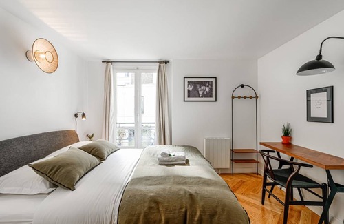 Val-de-Grace Apartment | 80 m² Apartment ∙ 4 bedrooms ∙ 8 guests