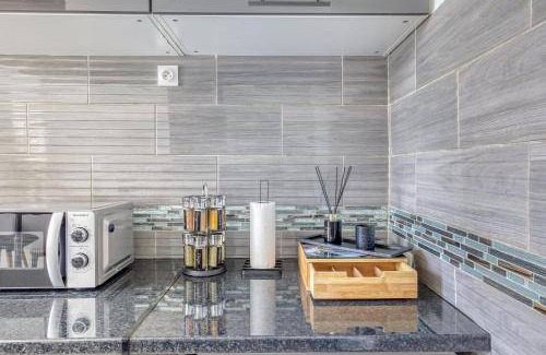 Alfortville Apartment | 80 m² Apartment ∙ 3 bedrooms ∙ 6 guests
