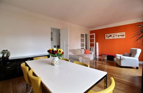 Saint-Mande Apartment | 84 m² Apartment ∙ 3 bedrooms ∙ 6 guests