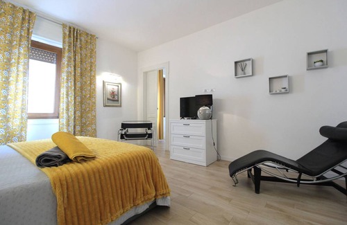 Valdobbiadene Apartment | 85 m² Apartment ∙ 1 bedroom ∙ 2 guests