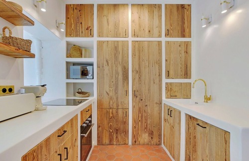 Croulebarbe Apartment | A Breathtaking 2-BR/1Ba - Gobelins