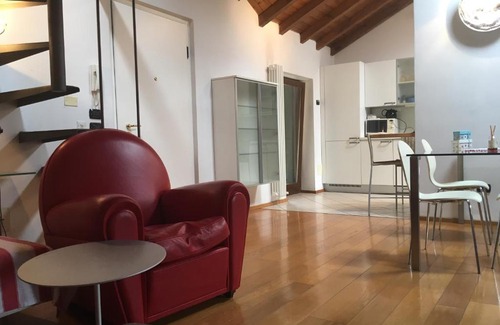 Peschiera del Garda City Centre Apartment | A Gem in Peschiera del Garda