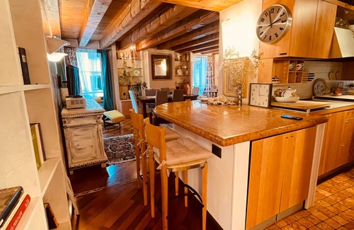 Citta Antica Apartment | A "Little Ancient World" in the heart of Verona's historic center