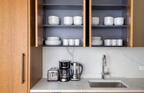 Sutton Place Apartment | Airy Midtown East 2BR w/Gym, Doorman & W/D, nr Parks, by Blueground