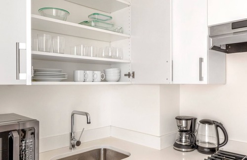 Midtown East Apartment | Amazing Midtown East 1BR w/DM, nr UN by Blueground
