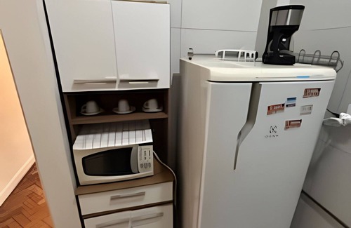 Leme House | Apartamento em Copacabana Vista Lateral Lo Mar