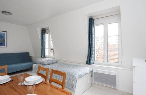 Le Bourget Apartment | Apartment ∙ 1 bedroom ∙ 4 guests