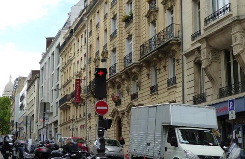 Quartier de Rochechouart Apartment | Apartment ∙ 2 bedrooms ∙ 6 guests
