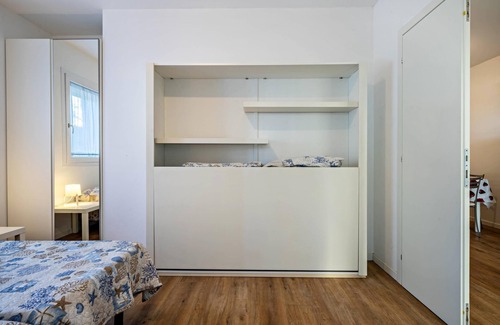 Bibione Apartment | Apartment "Condominio Villa Silente Giardino" Near the Beach with Wi-Fi & Garden