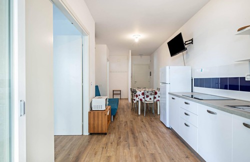 Bibione Apartment | Apartment "Condominio Villa Silente Giardino" Near the Beach with Wi-Fi & Garden
