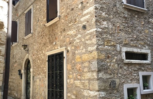 Torri del Benaco Apartment | Apartment in Torri del Benaco (VR) - Italy - Lake Garda