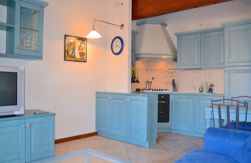 San Benedetto di Lugana Apartment | Apartment near Lake Garda with Pool