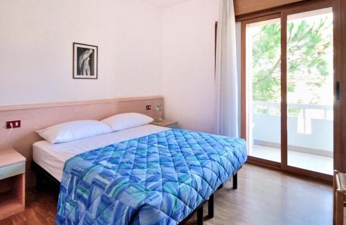Bibione Lido del Sole Apartment | Apartment Residence Ranieri-2 by Interhome