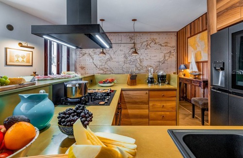 Castello Villa | Apartment San Lio - Three Bedroom Villa, Sleeps 7