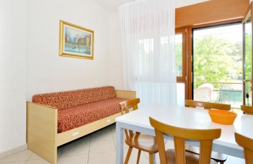 Bibione Lido del Sole Apartment | Apartment Villaggio Delfino-2 by Interhome