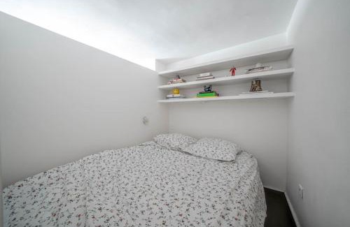 Hopital Saint-Louis Apartment | Appartement confortable centre de Paris