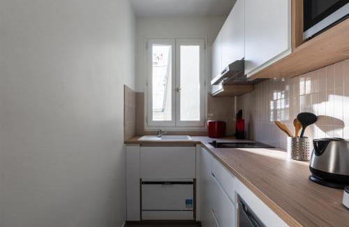 Quartier de Rochechouart Apartment | Appartement Hermosa - Welkeys