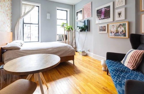 East Village Apartment | Arty furnished studio in the heart of the trendy east village