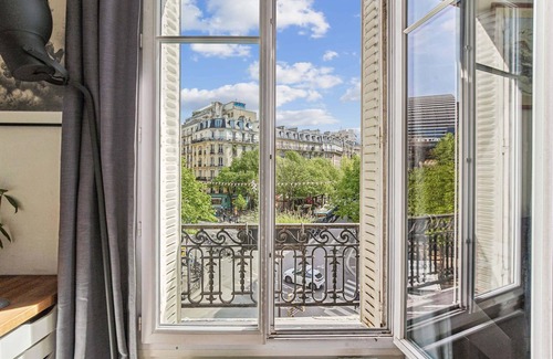 Saint-Lambert Apartment | Beautiful apartment Paris 15