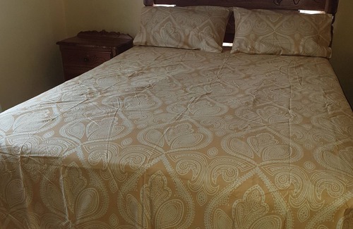 Montego Bay House | Bev ROSEVILLA 3 Bedroom family house in Rosehall Rhyne Park Village.Montego Bay